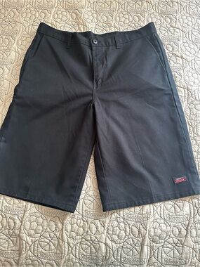 Dickies Black Flat Front Men’s Work Shorts